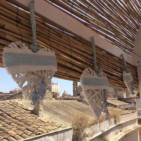 Isabel * Mazara del Vallo