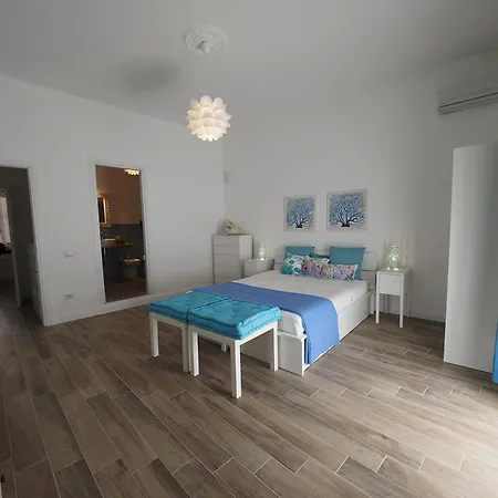 Isabel * Mazara del Vallo